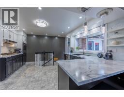 15 RYERSE Crescent - 8