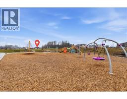 70 QUARRY PARK Drive - 22