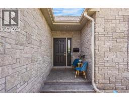 483 PARROTT Place - 3