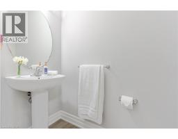 16 NIESON Street - 7