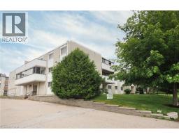6 WALTON Avenue UnitNo. 206 - 1