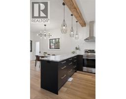 215 WINSTANLEY Street - 18