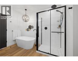 215 WINSTANLEY Street - 24