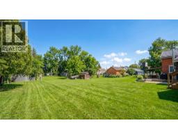 215 WINSTANLEY Street - 42