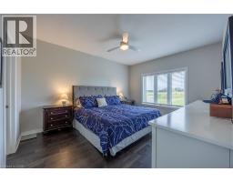 86 REGATTA Drive - 17