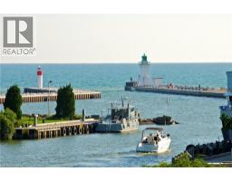 86 REGATTA Drive - 35