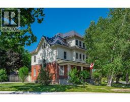 415 Wallace Avenue N, MLS 40766701