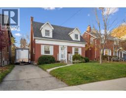 92 Borden Avenue N, MLS 40790361