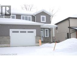 16 Roberts Street N, MLS 40809621