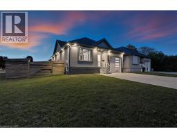 404 Montrose Street N, MLS 40818571