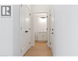 127 AMBER Street - 13