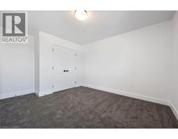 127 AMBER Street - 21