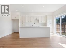 127 AMBER Street - 9