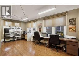 66 KING Street E - 10