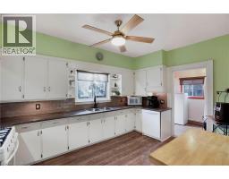 66 KING Street E - 14