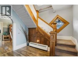 66 KING Street E - 19