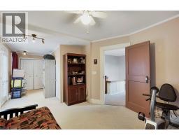 66 KING Street E - 22
