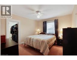 66 KING Street E - 24