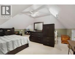 66 KING Street E - 29