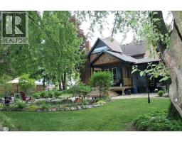 213 VIDAL Street S - 12