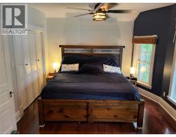 213 VIDAL Street S - 33