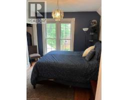 213 VIDAL Street S - 39
