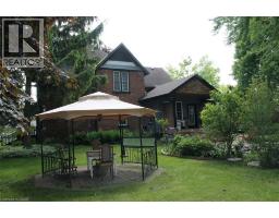 213 VIDAL Street S - 8
