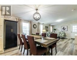 4 CRICKLEWOOD Crescent - 15