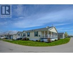 4 CRICKLEWOOD Crescent - 5