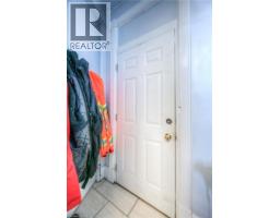 332 QUEEN Street W - 15