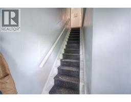 332 QUEEN Street W - 16