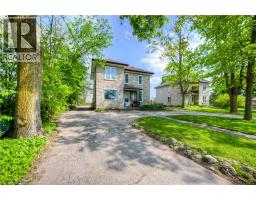 332 QUEEN Street W - 2