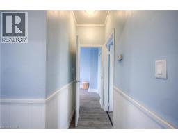 332 QUEEN Street W - 42
