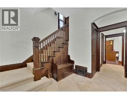 217 EARL Street - 4