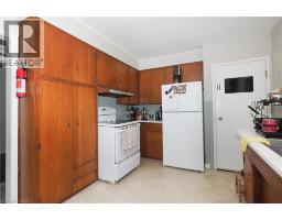 172 ELGIN Crescent - 23
