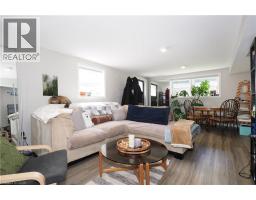 172 ELGIN Crescent - 33