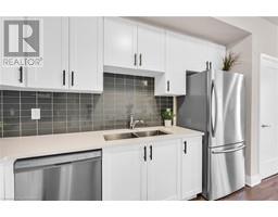 2 WILLOW Street UnitNo. 35 - 14