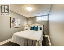 24 APPLEWOOD Street - 33