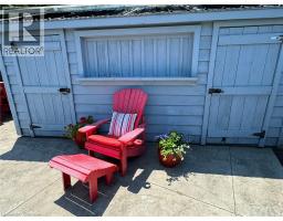 24 APPLEWOOD Street - 41