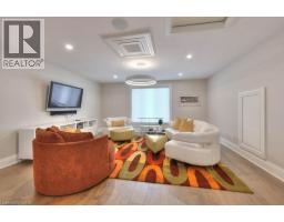 12 GEORGE Street - 34