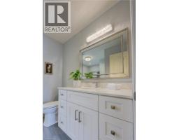 610 STONEBURY Crescent - 20