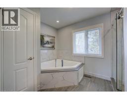 610 STONEBURY Crescent - 21