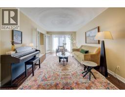 610 STONEBURY Crescent - 4