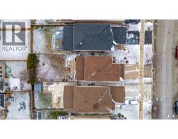 369 THOMAS SLEE Drive - 26