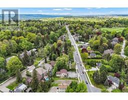 51 WILSON Street E - 15