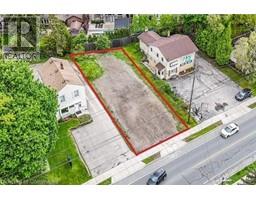 51 WILSON Street E - 3