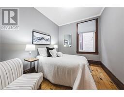 18 DUKE Street - 12