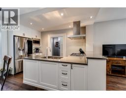 2 & 4 WARNOCK Street - 8