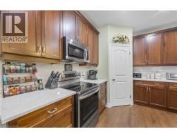 255 ROGERS Road - 10