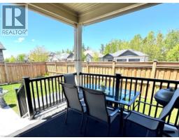 255 ROGERS Road - 35